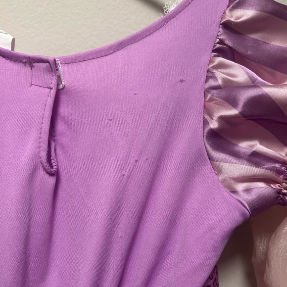 Rapunzel Kids Halloween Costume - Picture 5 of 5